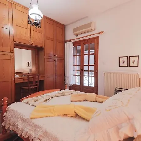 Zeusplace Magic Pool * Aiginio