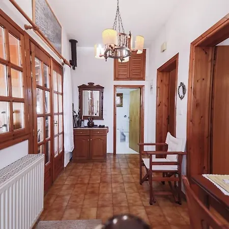 Zeusplace Magic Traditional Apartment Aiginio