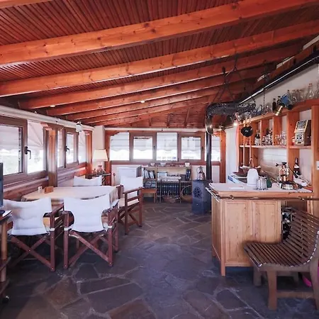 Zeusplace Magic Pool 公寓 *