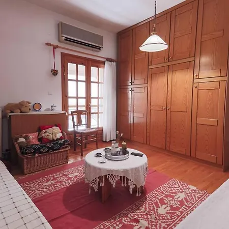 Zeusplace Magic Traditional Apartment *
