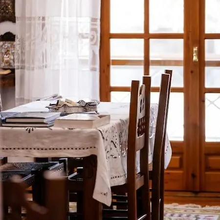 Apartment Zeusplace Magic Traditional